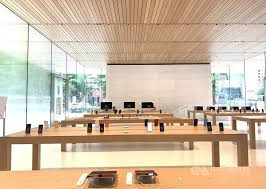 Apple is losing $5 billion a year because of charging ports?